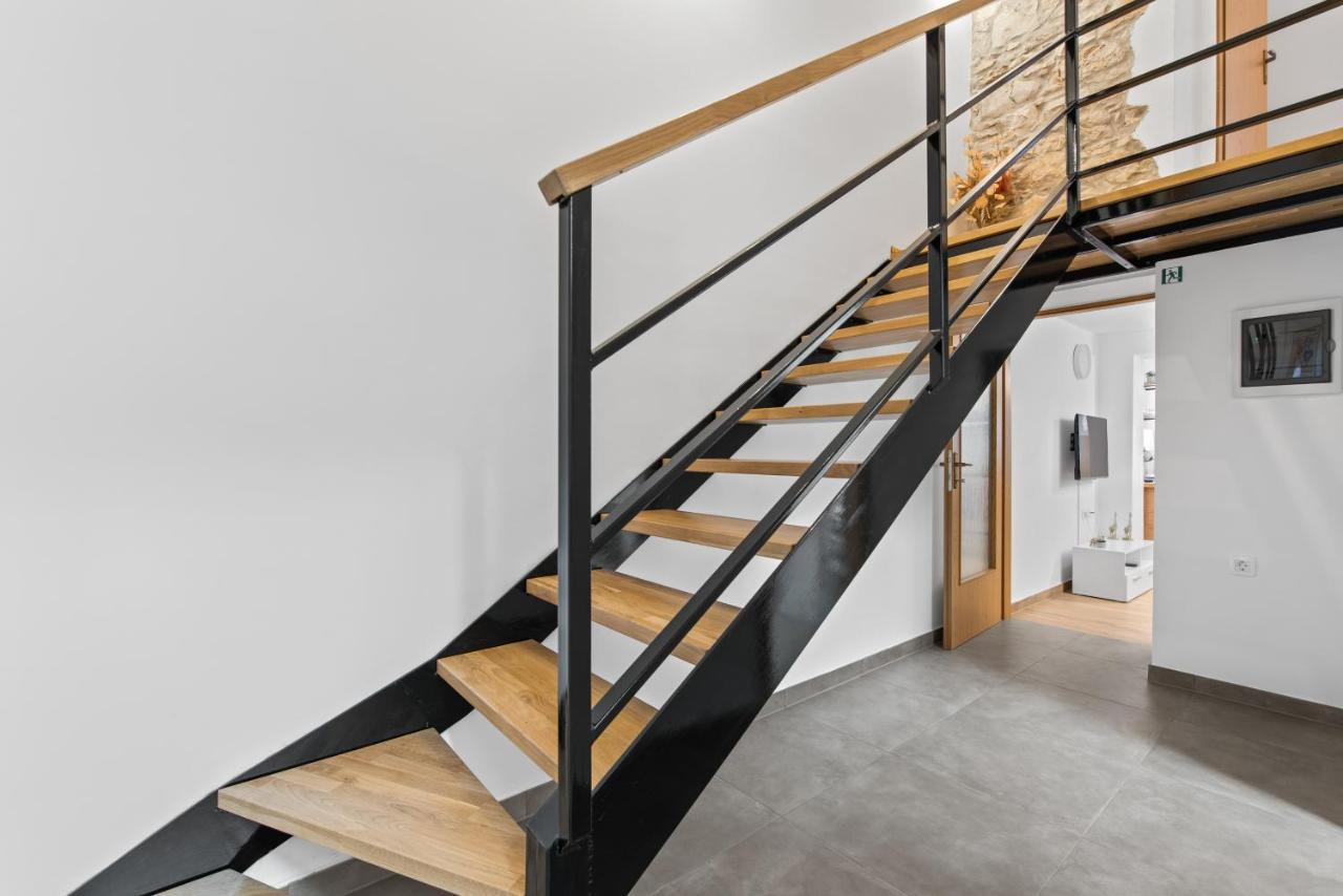 Apartman Zuzic Novigrad  Zewnętrze zdjęcie