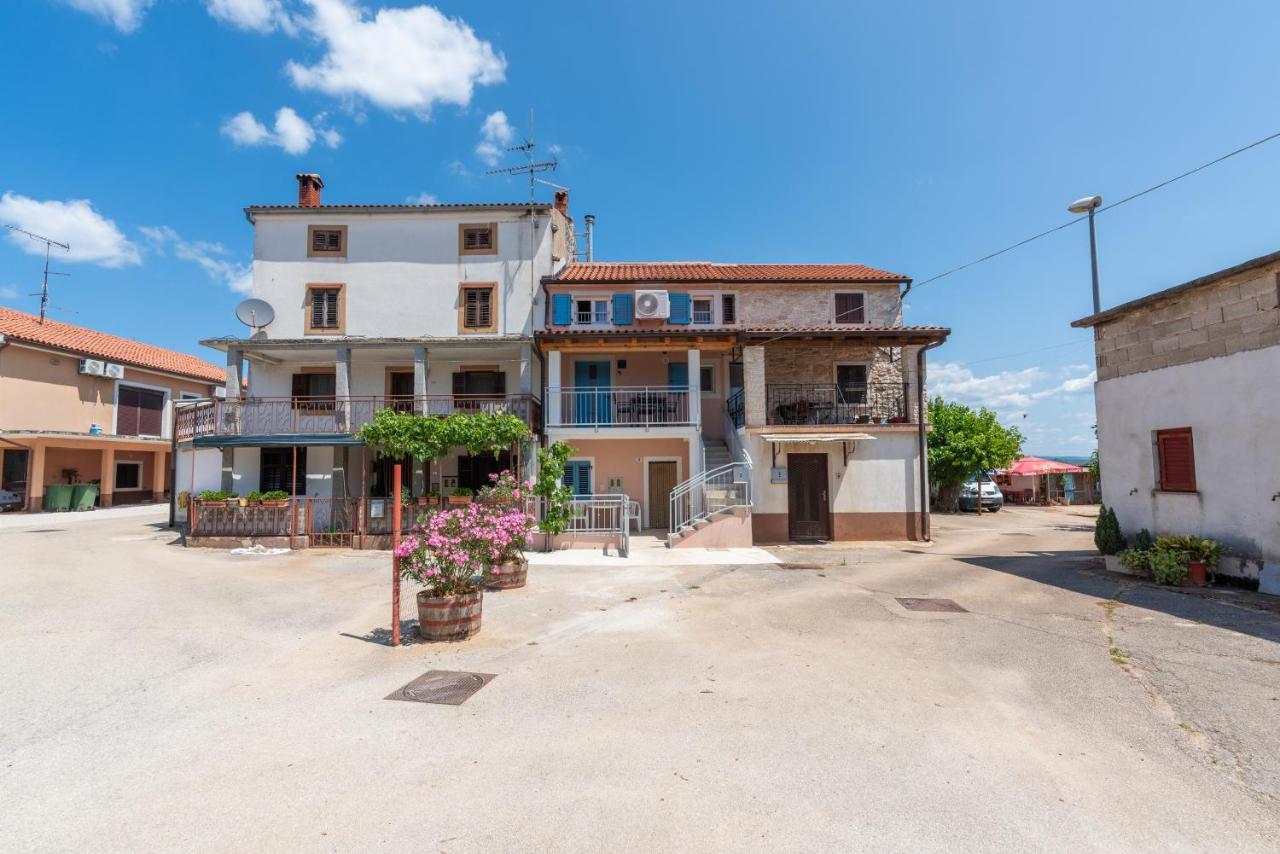 Apartman Zuzic Novigrad  Zewnętrze zdjęcie